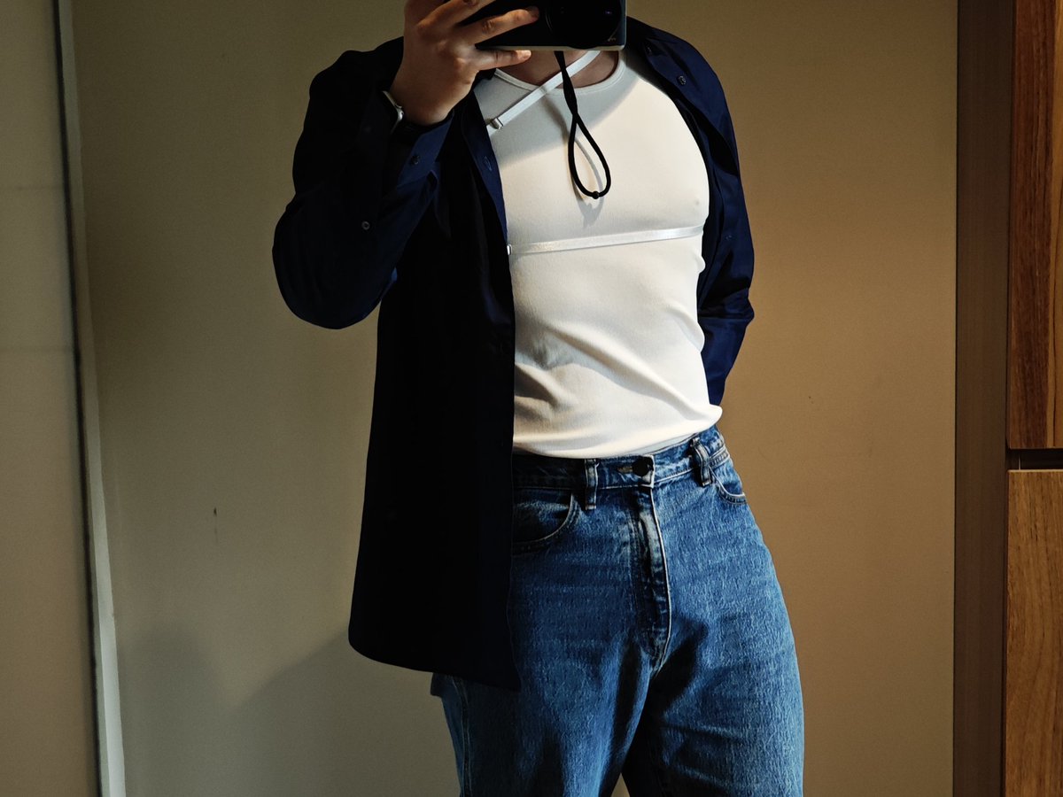 labellabel130 tweet media