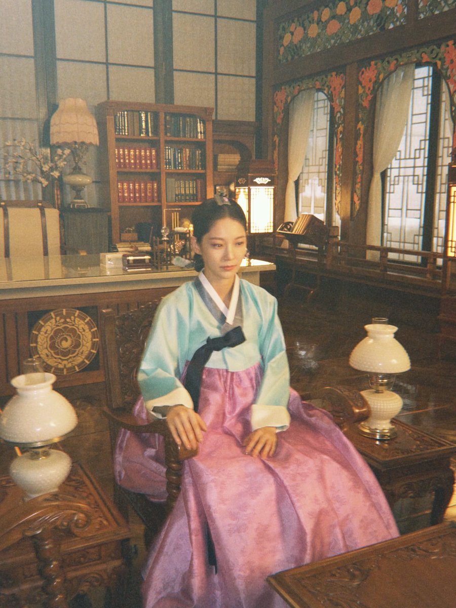 꿍 (@c_at_e) on Twitter photo 