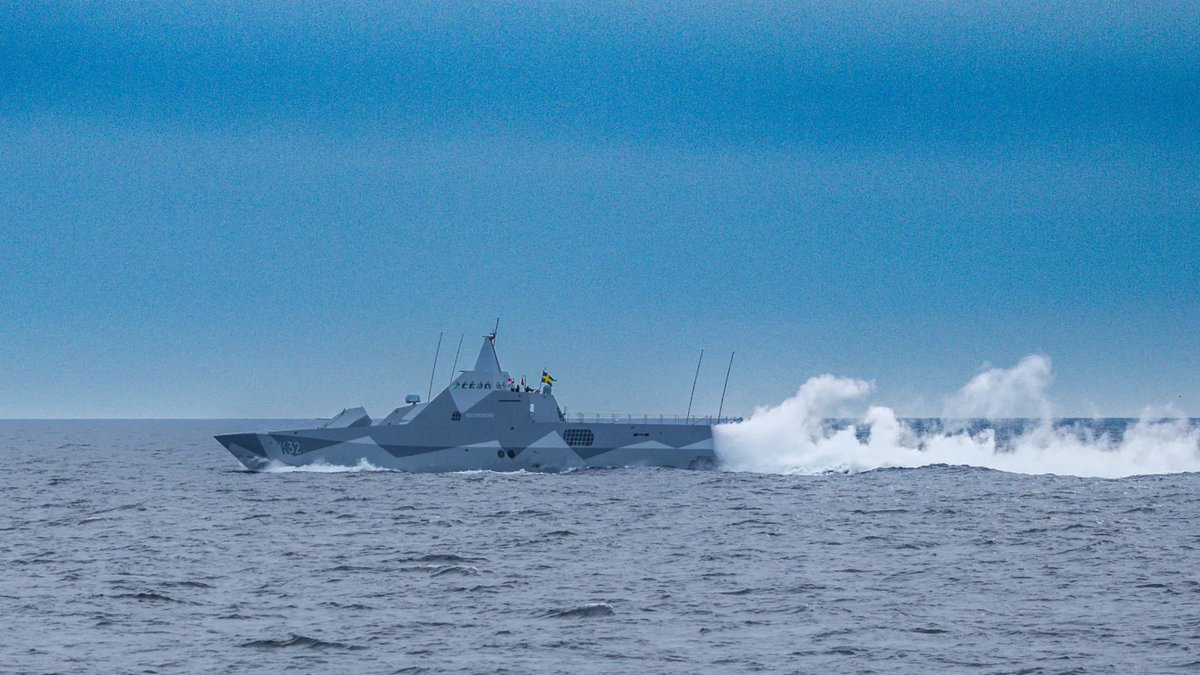 Nordflank's tweet image. 🇫🇮🇸🇪|#KAER
The naval exercise KAER is now starting in the northern and central #BalticSea. The exercise will consolidate and develop the joint #Swedish-#Finnish capability for surface combat, air defense and submarine hunting.