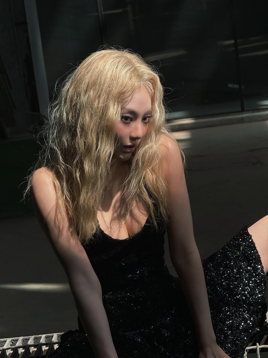 𝐈𝐦𝐧𝐨𝐭𝐛𝐥𝐨𝐨𝐦𝐲 tweet media