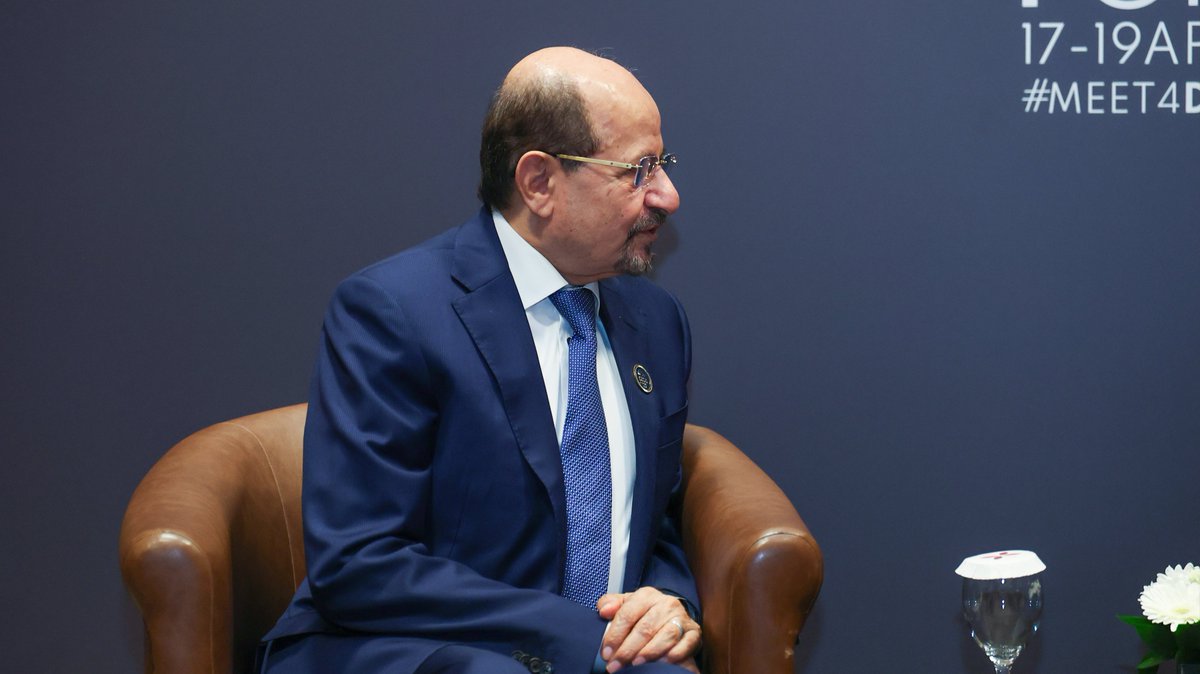 رئاسة الجمهورية العربية السورية tweet media