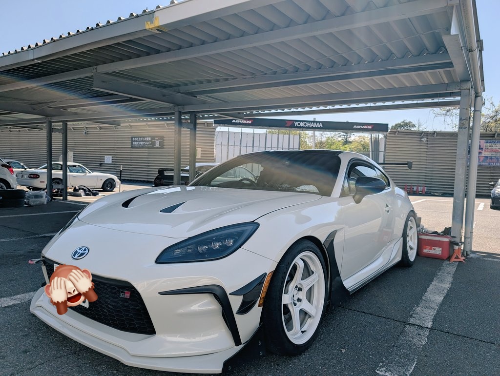 Jm0fL3's tweet image. どこかにドライブ

みんなで珍したw
#86BRZ 
#ドライブ
#言い訳レーシング