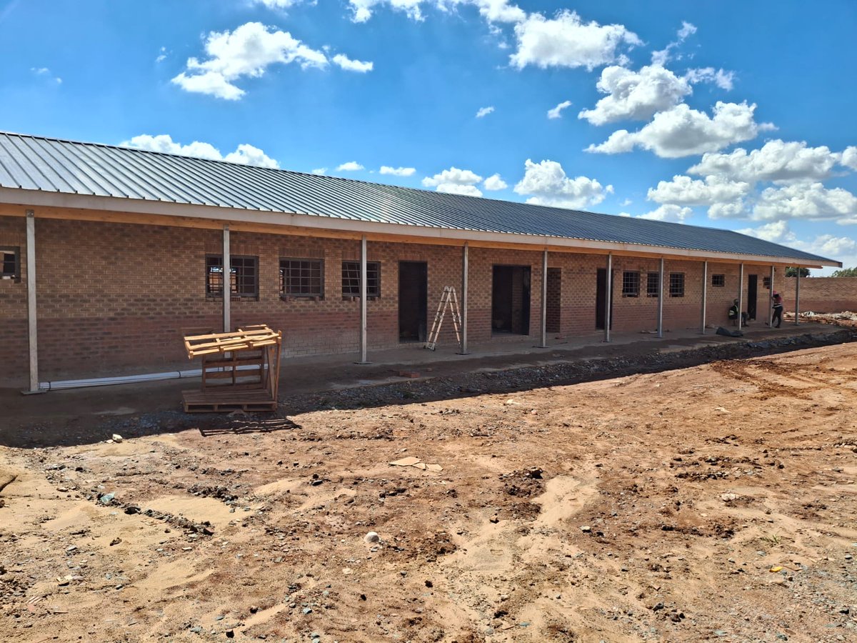 GPDID's tweet photo. 📍 Site Inspection: ROTARA LSEN School, Carletonville
Progress is visible across several structures supporting learners with special educational needs. Momentum has improved, though uneven progress, cash flow challenges, and wet weather continue to impact delivery.
🏗️ Highlights:
• Roofing advancing across most structures
• Brickwork progressing in key blocks
• Electrical works moving through various stages
• Sports facilities & roadworks taking shape
• Sewer & stormwater connections completed
⚠️ Concerns:
• Poor plastering at nutritional centre (redo required)
• Quality issues with beam filling
• Delays in bulk services approvals
🚧 Next Steps:
• Correct defective works
• Accelerate electrical installations
• Fast-track municipal approvals for water & electricity
Work continues on site despite interruptions, with focus on improving momentum and maintaining quality standards.
#TacklingG13 #GrowingGautengTogether