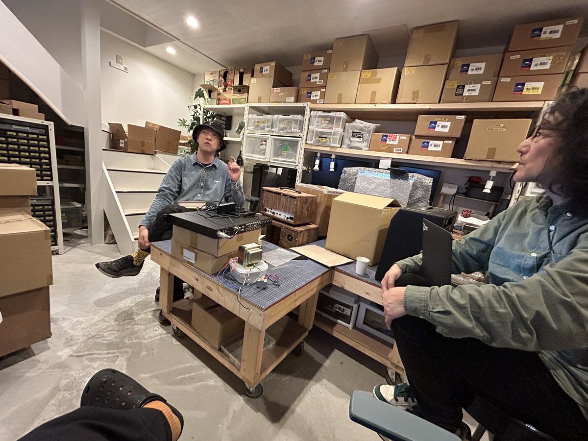 Lee Custom Amplifier tweet media