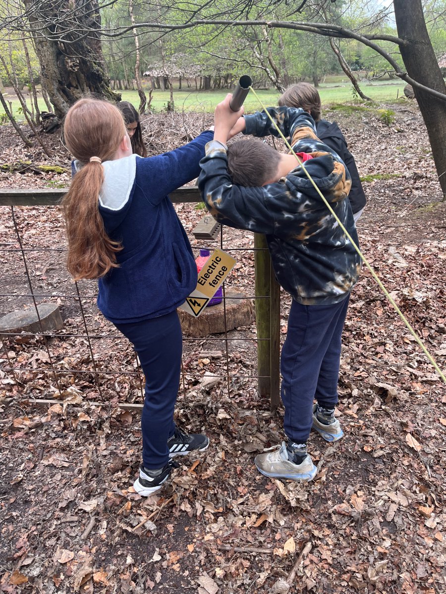 ClaygatePrimary's tweet photo. Some team building to start our final morning https://t.co/PqJ4vYGLXQ
