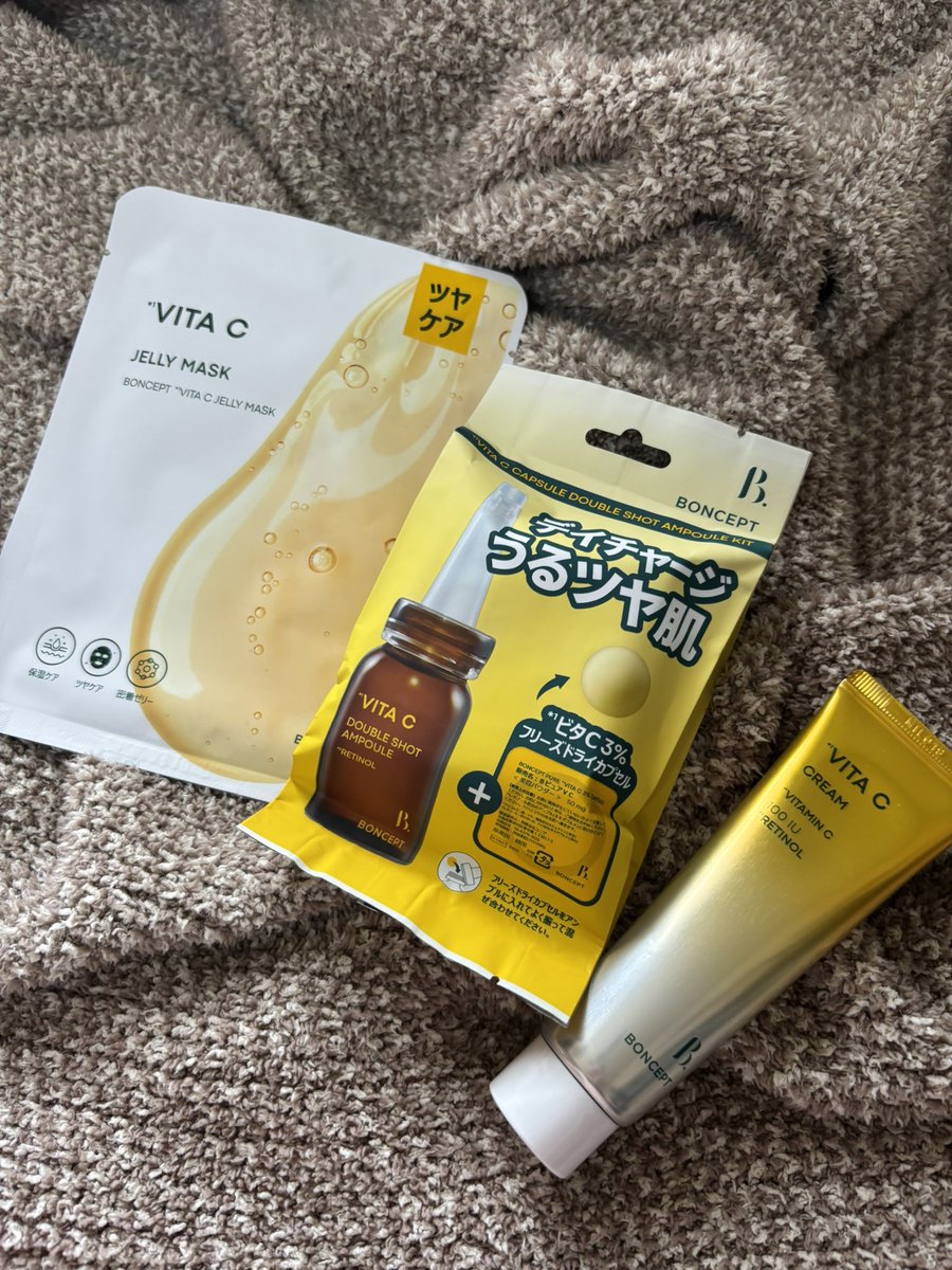 mmmcos1's tweet photo. BONCEPTさまからいただきました🍋

韓国コスメの気になっていたブランド🫶
低刺激でコスパよいのが⭕️

私のお気に入りは保湿クリーム。
ビタミンCとレチノールが配合されていて、べたつかず伸びもいい！
メイク前にもひびきにくいので毎日たっぷり塗ってます♡

#ガチモニター_ボンセプト https://t.co/zp9uWuXwBf