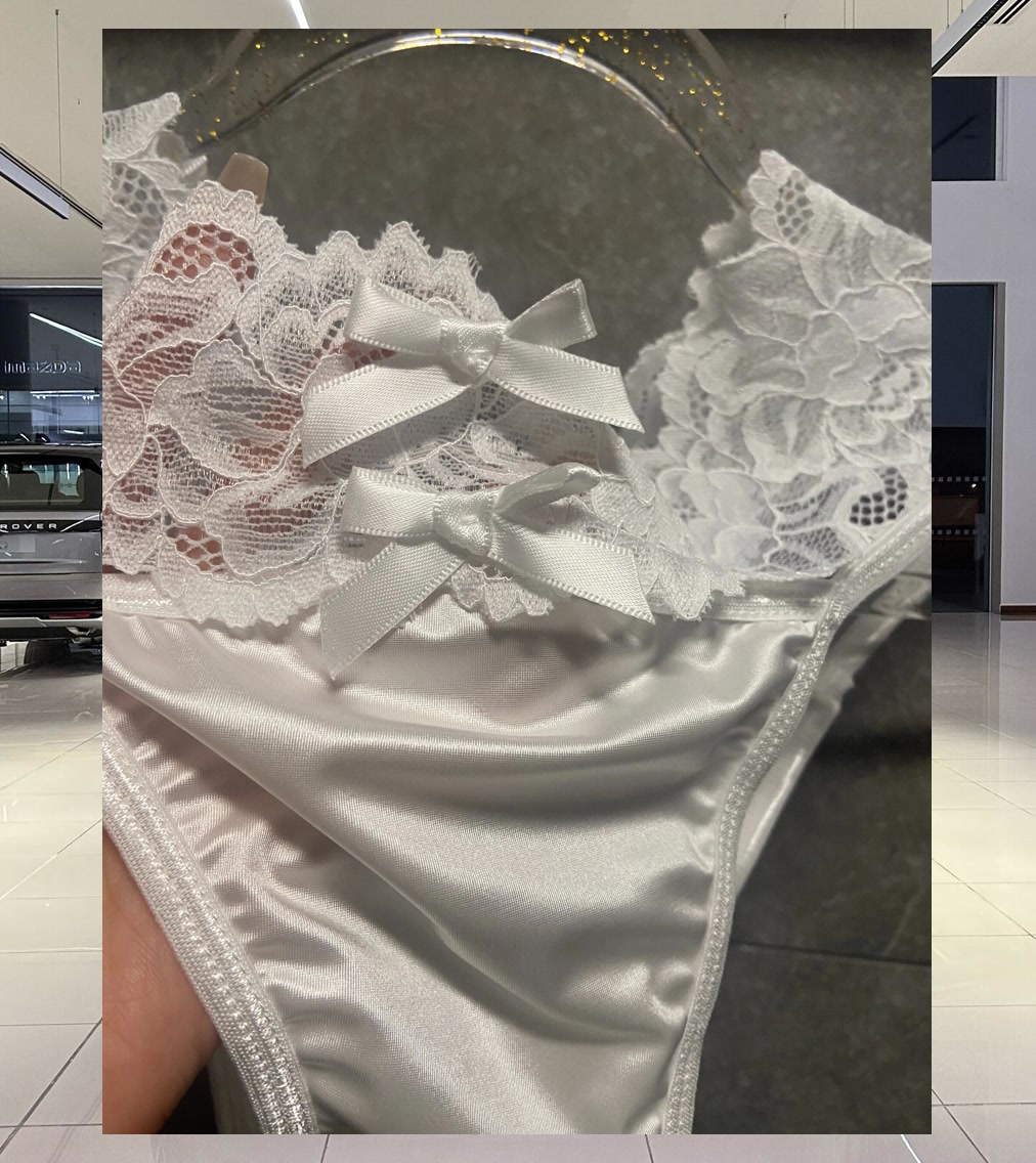 Amanda Ford tweet media