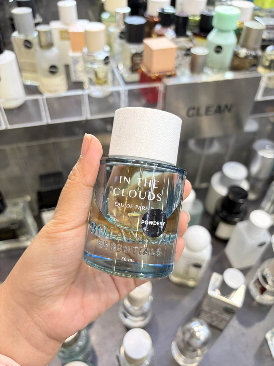 Dindin🪷 tweet media