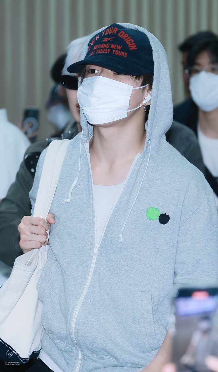 260417 ICN

🦁🦁

#윤재혁 #YOONJAEHYUK #ジェヒョク
#트레저 #TREASURE
