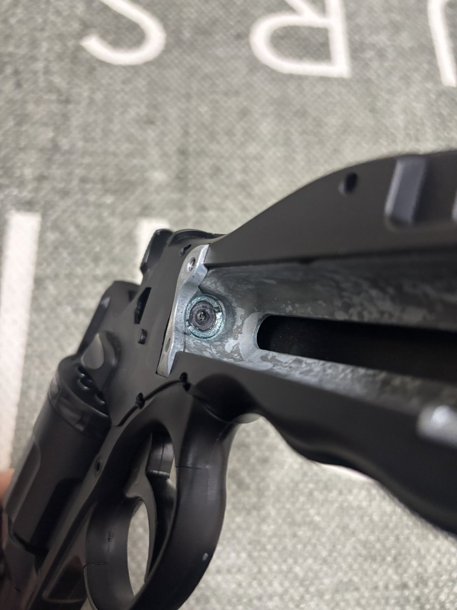 アスキエ tweet media