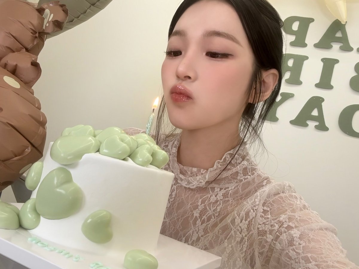 fromis_9 [프로미스나인] tweet media