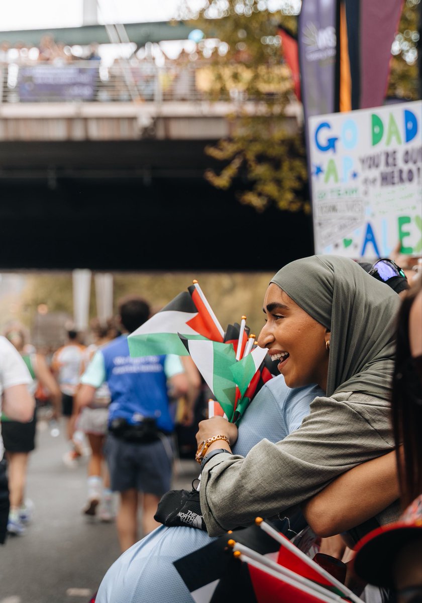 Muslim_Runners's tweet image. Muslim Runners are heading to the @LondonMarathon to support our athletes and we need YOU at the cheer zone to bring the energy and lift them when it matters most.

Find out more:
activeinclusionnetwork.com/news/muslim-ru…

#MuslimRunners #LondonMarathon #WeRunTogether