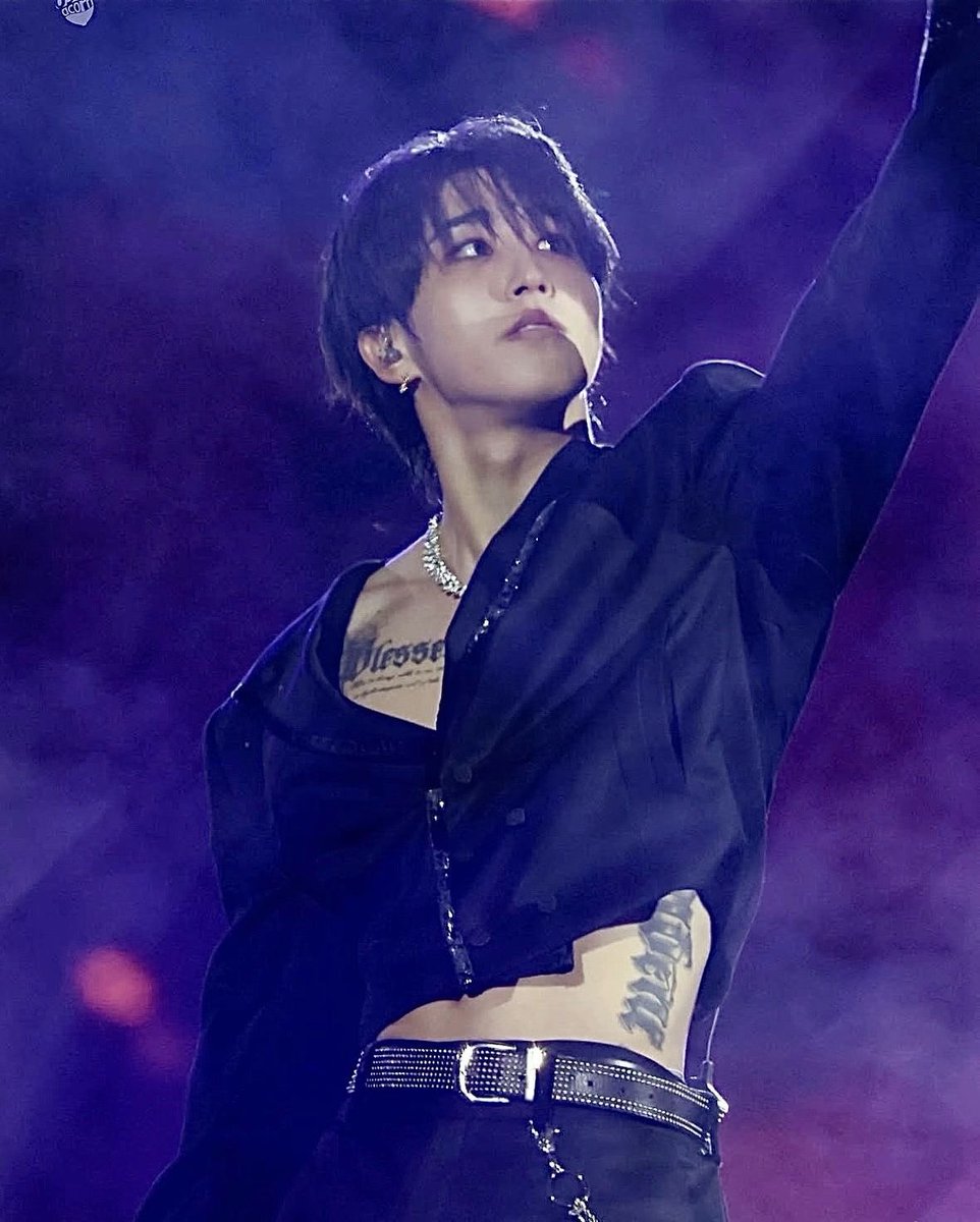 ꩜ 𝒏𝒆𝒍 saw skz tweet media