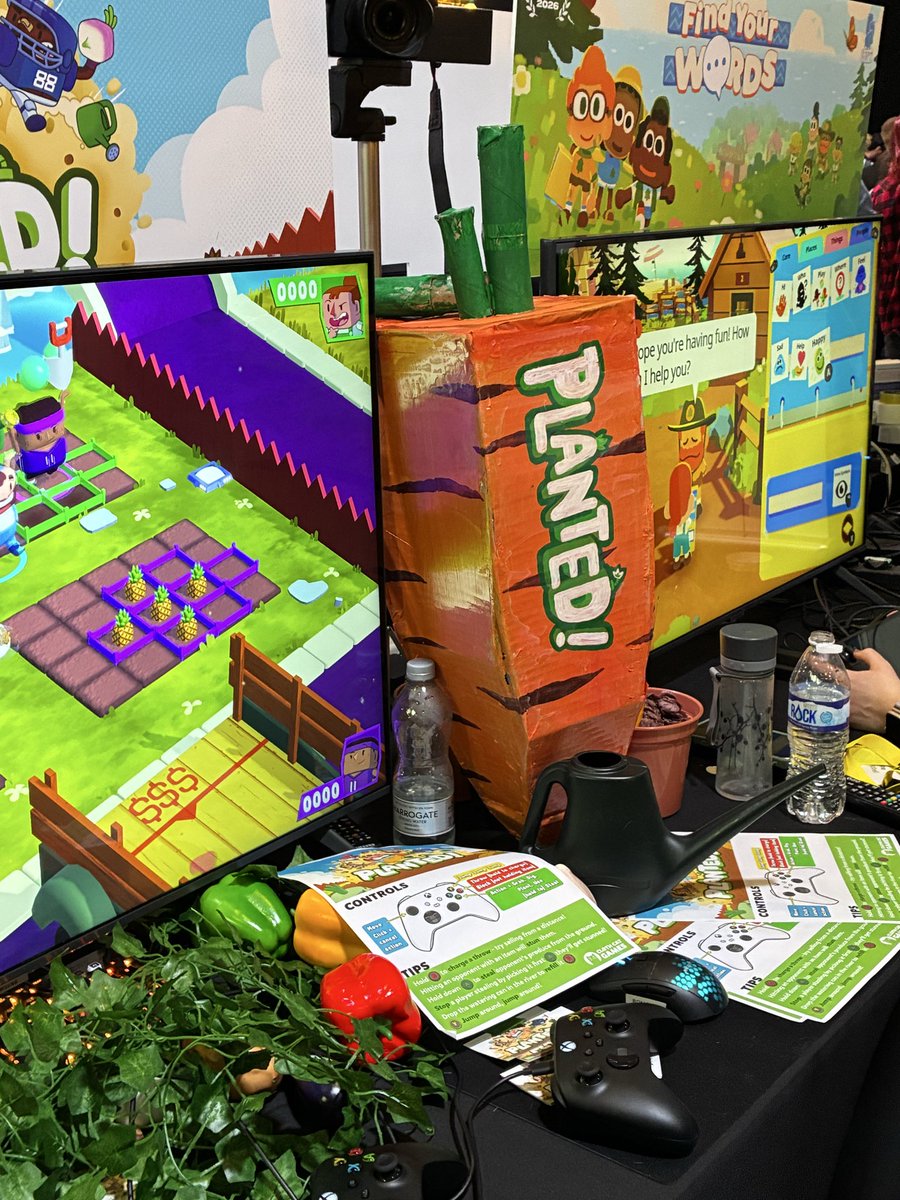 Curveball_Games's tweet image. Day two @londongamesfest - Have you checked out Planted from @ClothCatGames yet? 

Come say hi and join us for some extreme gardening! #londongamesfest #games #gaming #planted