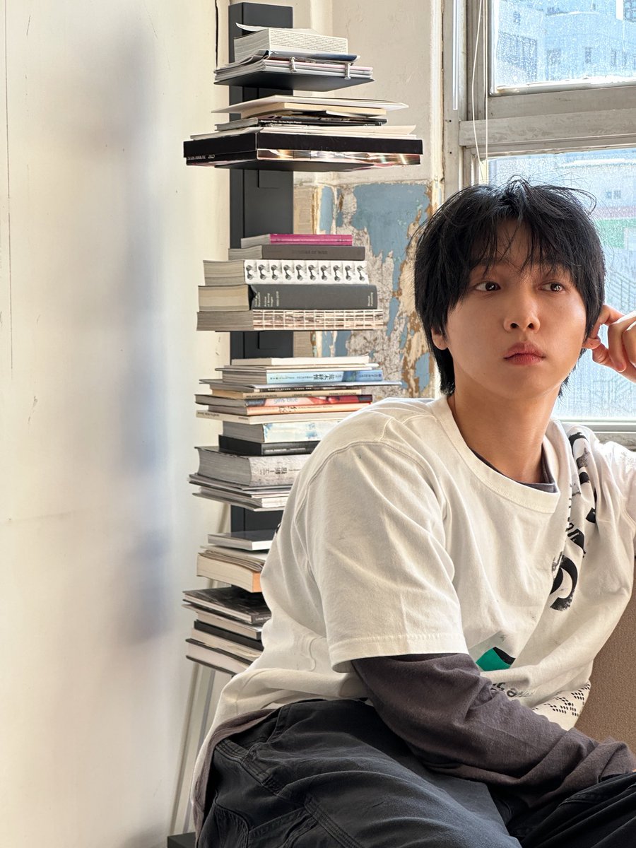 아니어떻게
머리도똥글
눈도똥글
코도똥글
입도똥글
동그라미인간 ㄷㄷ