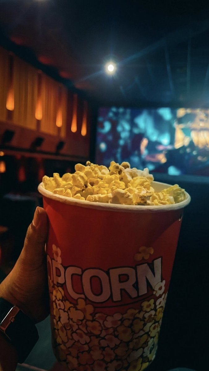 Supriya 🐾 tweet media