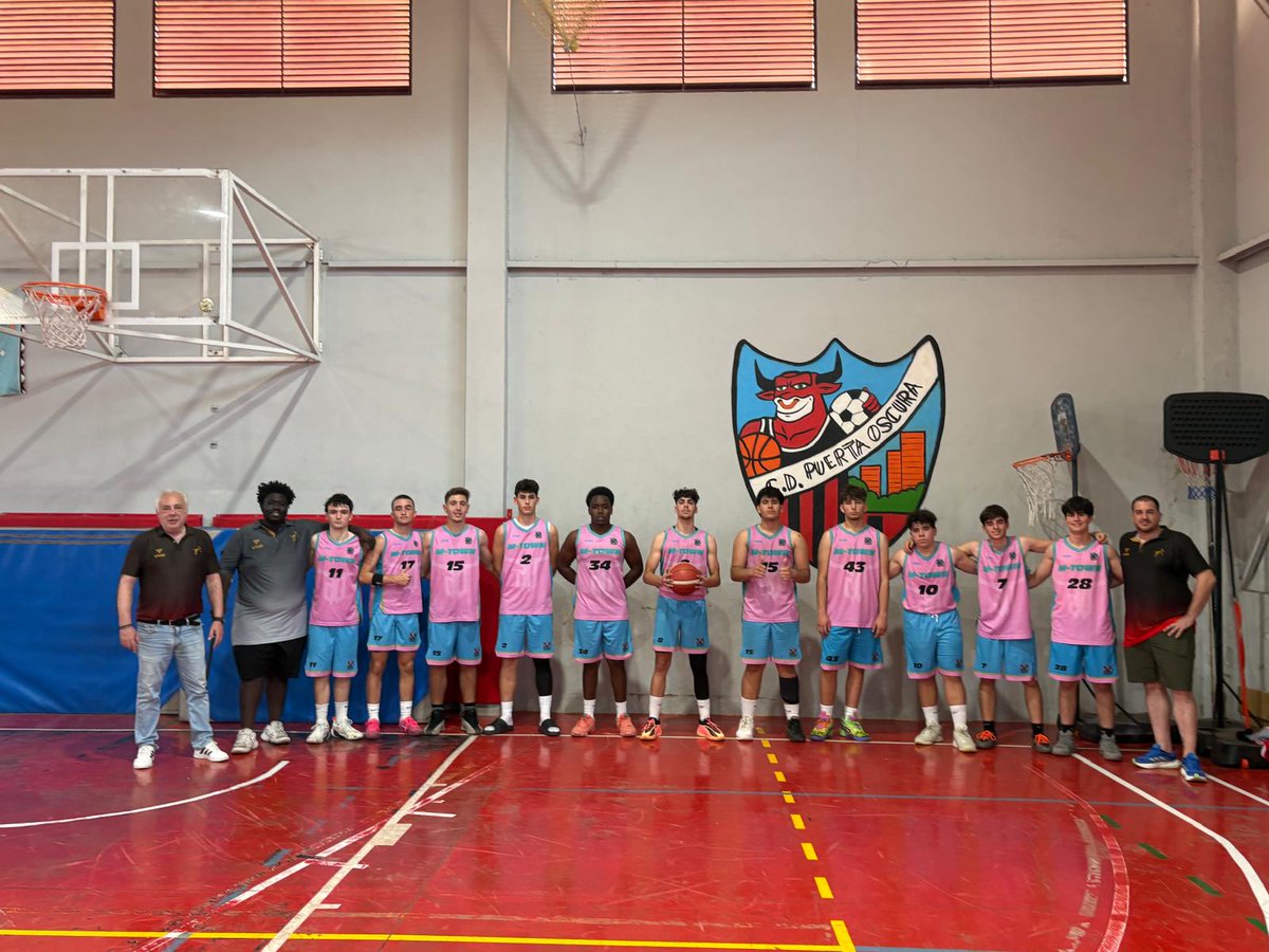 BayoKane's tweet photo. Muchas gracias a la @CopaColegial por contar con nosotros para la competición, una bonita experiencia para todos los chicos en la que para muchos será el último año de Junior♥️🖤

Un partido duro pero siempre peleando hasta el final💪🏿
@CDJPuertaOscura https://t.co/sa1ieSuP4h