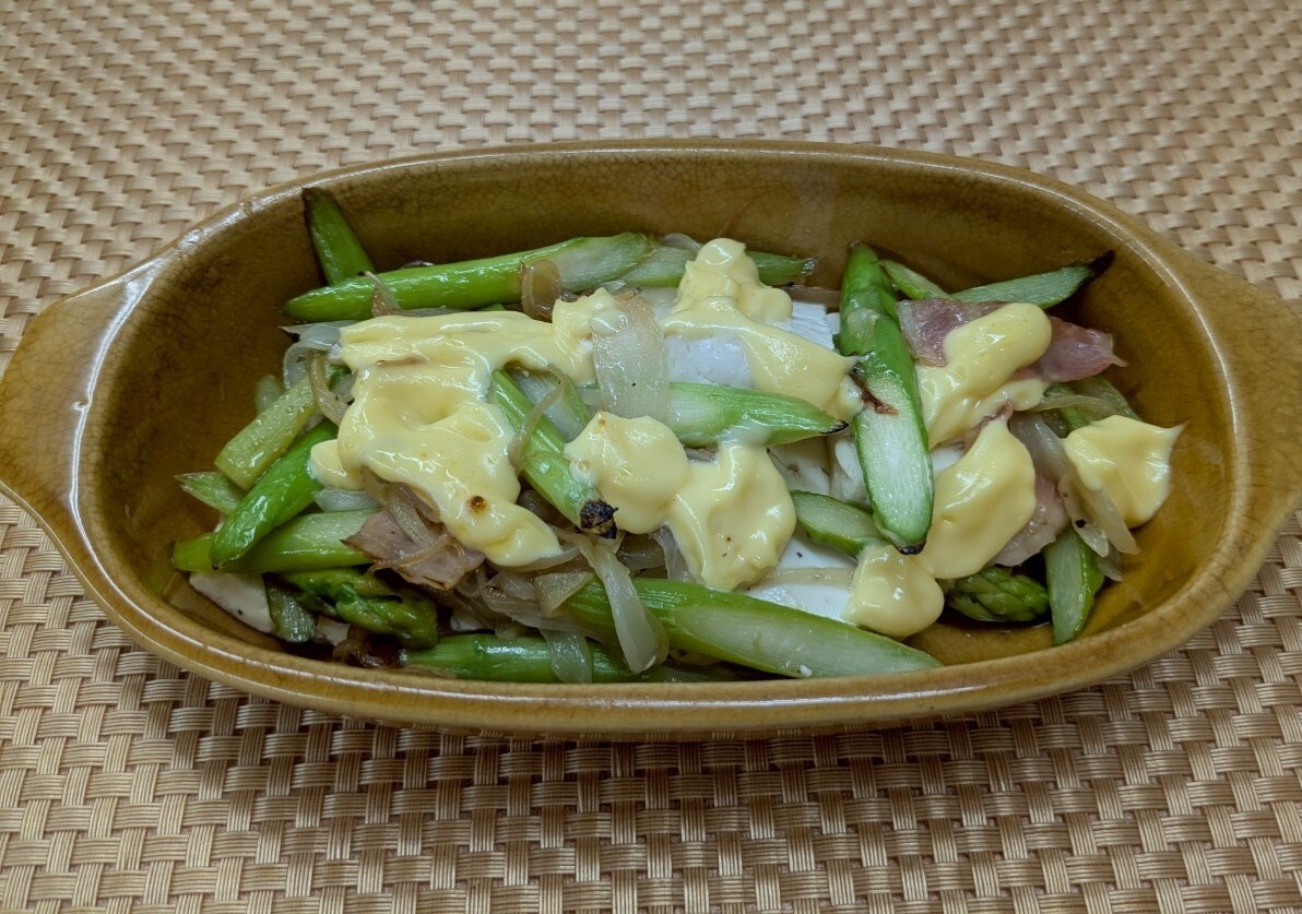 ／
草津市・たび丸kitchen🍽
新レシピ公開✨
＼

草津市・たび丸kitchenでは毎月、健康づくりに関するレシピを掲載しています

📌4月のレシピ
✅アスパラと豆腐のマヨ焼き
グラタンではなくマヨネーズ焼きで塩分控えめに!
オーブンで焼くだけの簡単レシピ😋

🔽詳しくはこちら
cookpad.com/kitchen/176418…