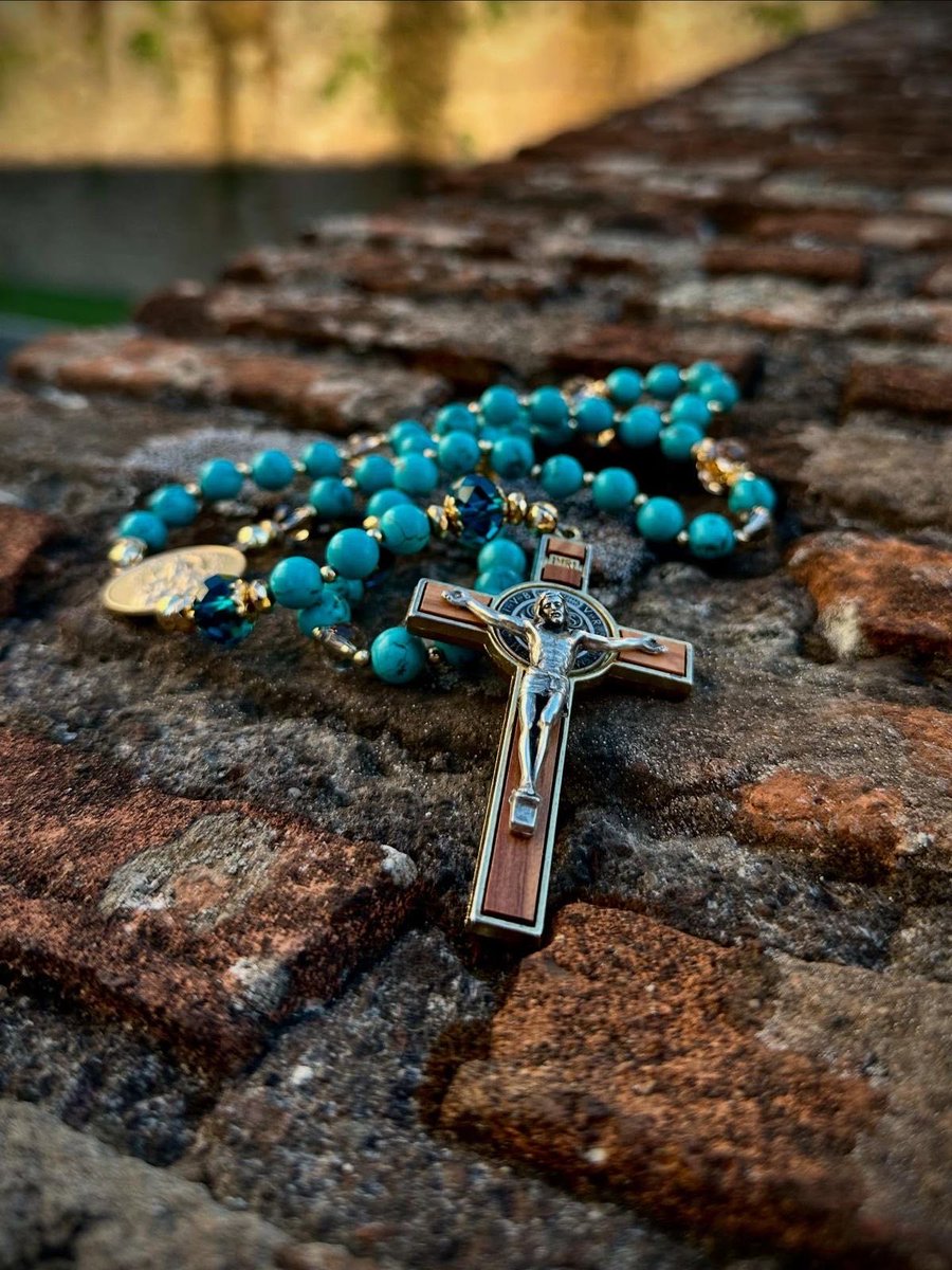 Catholic Quotes tweet media