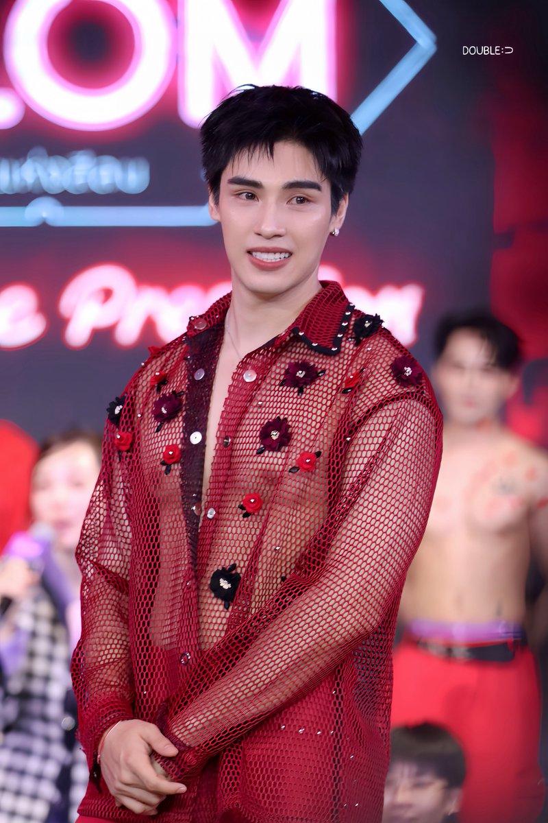 double2uu's tweet photo. ติ๊กถูก ทุกจริตตัวท๊อป

UPPOOM X PRESSCON
#LoveofSilomPressCon 
#poompps https://t.co/yq194I7sZc