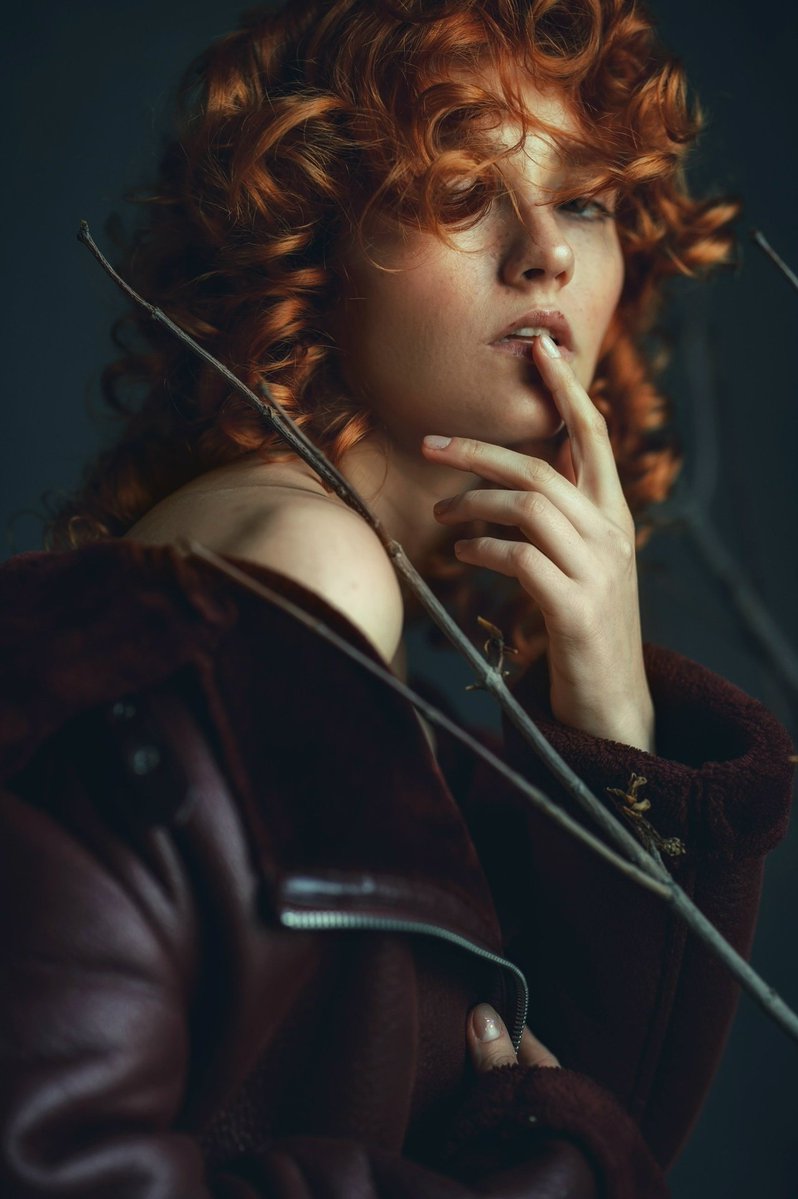 ShowGirls tweet media