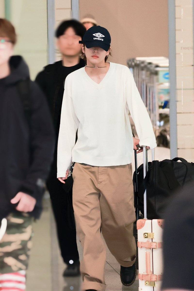 はつこい tweet media