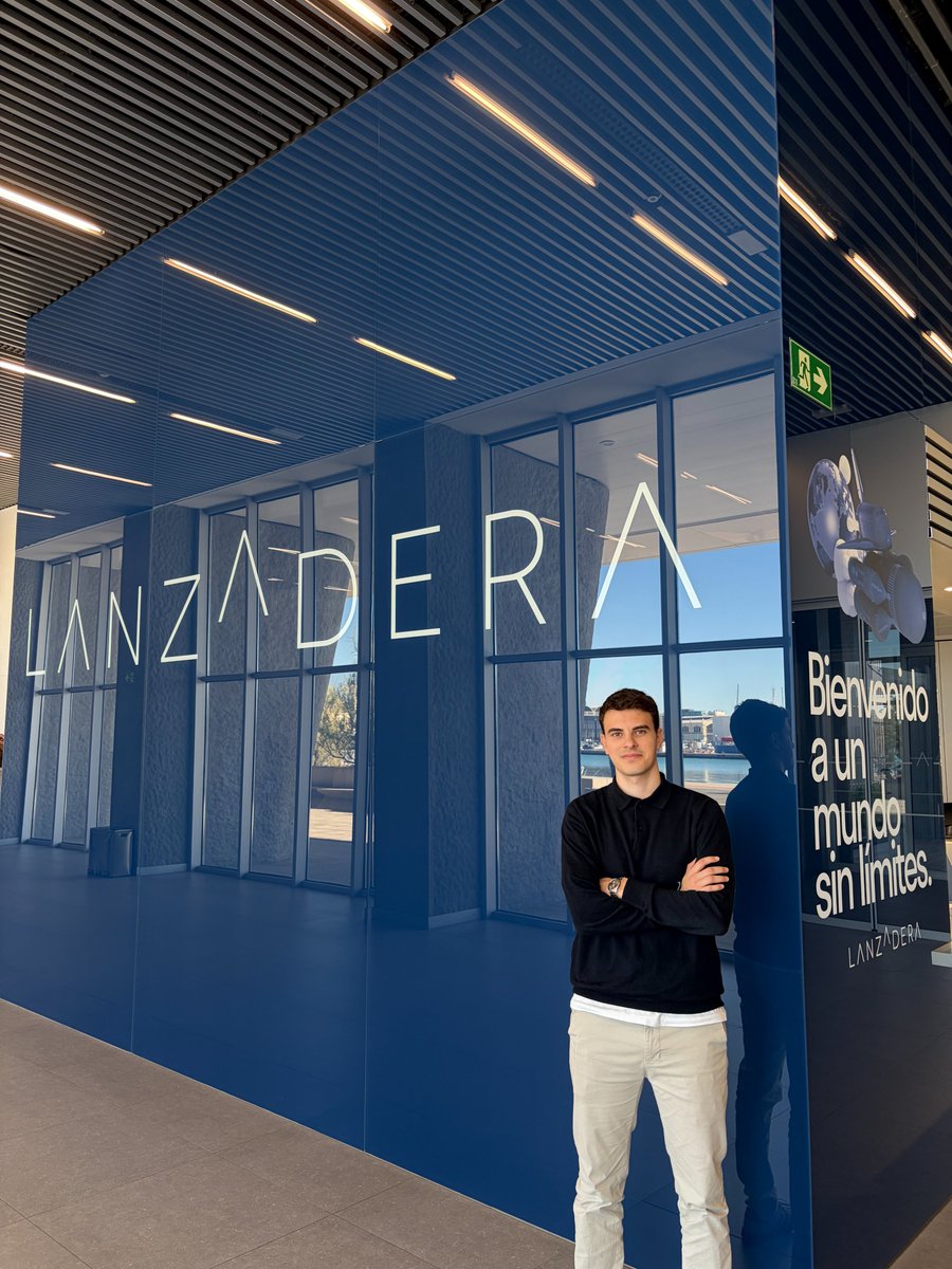 tenderyou_ai's tweet photo. 🚀 Tenderyou entra en @lanzaderaes 

Nos enorgullece haber sido seleccionados como una de las 120 empresas de esta convocatoria.

Un paso más para convertirnos en la primera #IA de las #licitacionespúblicas y democratizar el acceso a la #contrataciónpública.

Seguimos 🦾. https://t.co/kfoe4GLZR0