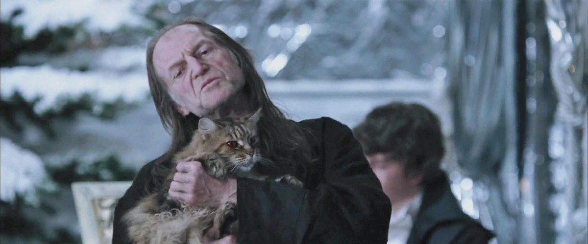 brinatello's tweet image. ✨ “It’s the Doctor!” “Who?” “Correct!” ✨

Happy Birthday, @bradders_david! 🎂🎁 Loved him as #WilliamHartnell in “An Adventure in Space and Time,” #FirstDoctor in “Twice Upon a Time,” and from @harrypotter (#ArgusFilch) and @GameOfThrones (#WalterFrey). Hope he has a great day!