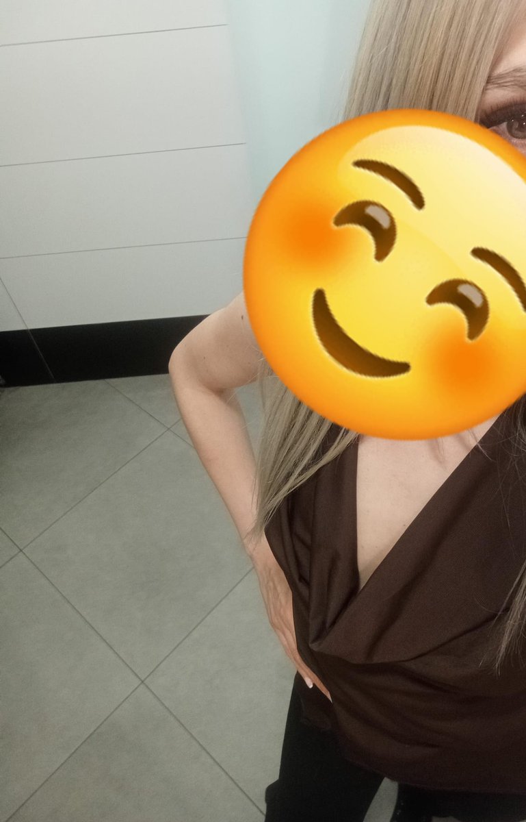Izmir_incii's tweet photo. Günaydın İzmir 💋 https://t.co/zAKCLcrNui