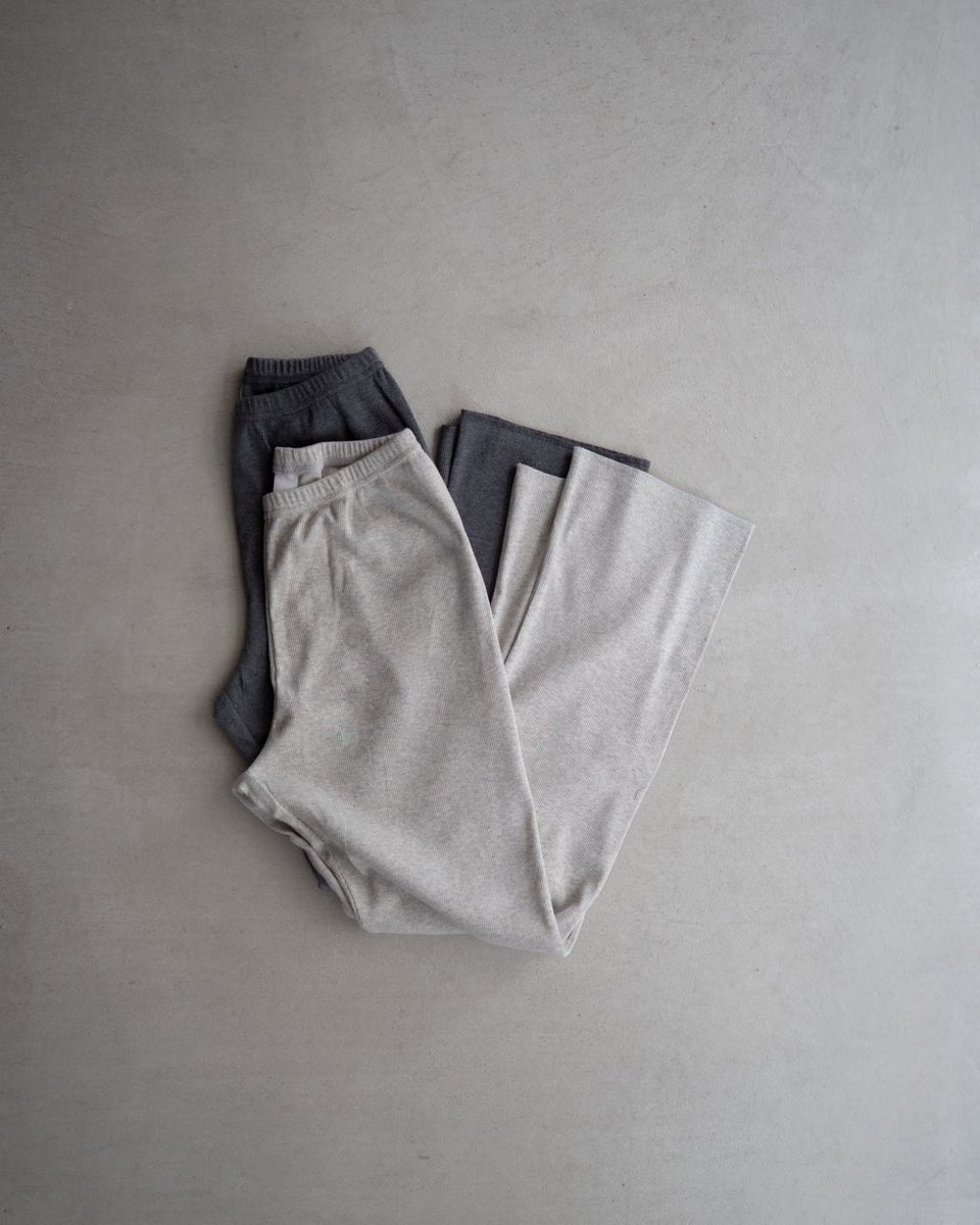 DADCAP新色もあわせて入荷しました！
受注いただいたお客様には本日お送りしましたー!もうしばらくお待ちください。
週末にかけて入荷まだあります！