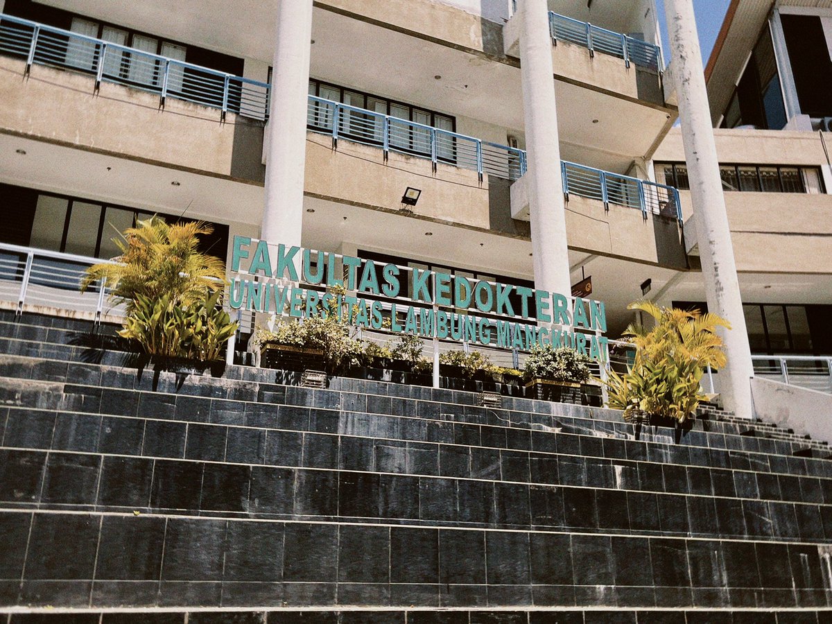 ʀᴇɴᴀ ★ tweet media