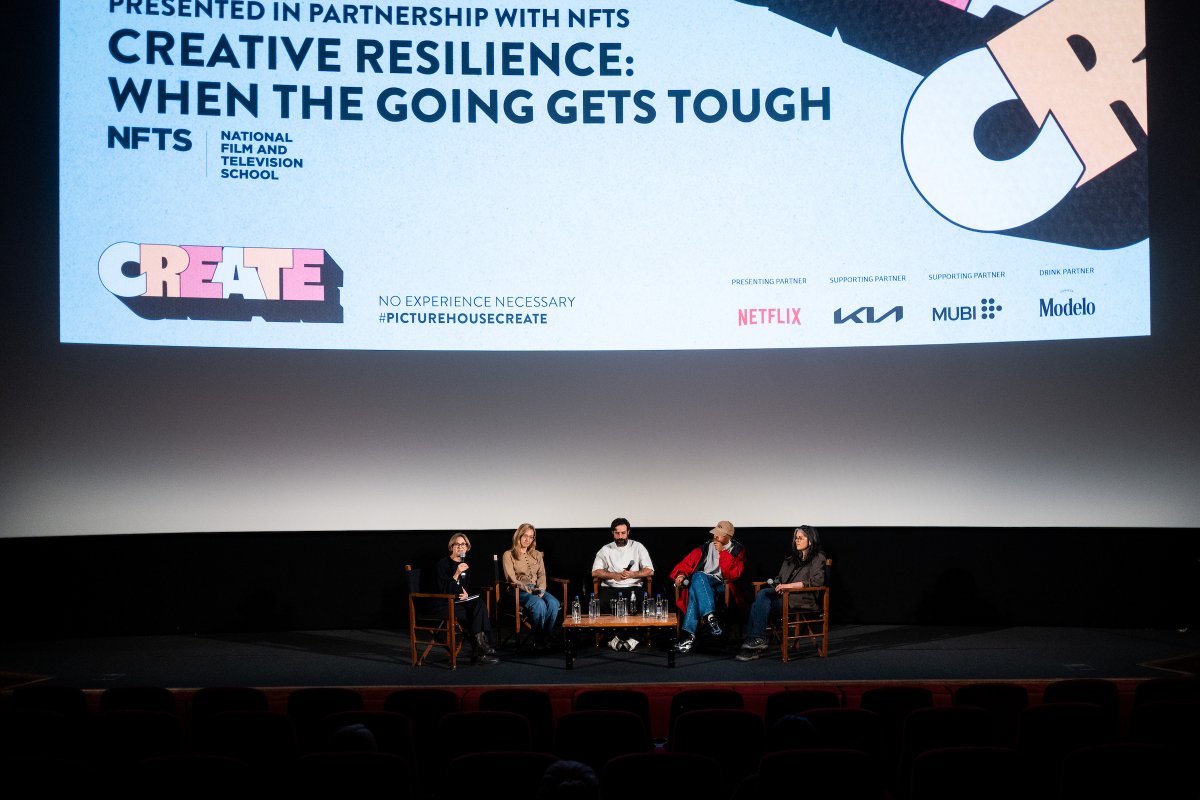 picturehouses's tweet photo. Here's what Day 2 at #PicturehouseCreate looked like.
Charlie Brooker, God's Own Country, seven panels & bootcamps and plenty of networking! https://t.co/SIor7bxWR6