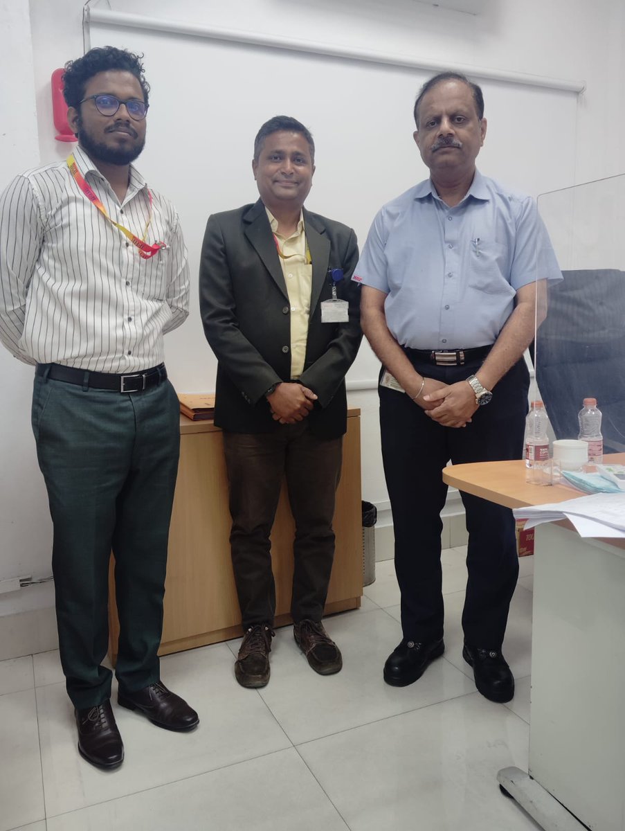 IcfaiLaw's tweet image. Legal industry in India is booming—projected to reach $2.49B by 2025, opening careers beyond litigation.

ICFAI Law School students visited MRF Ltd., engaging with HR on internships &amp;amp; placements. Strong support for long-term collaboration!

#ICFAILawSchool #IndustryVisit