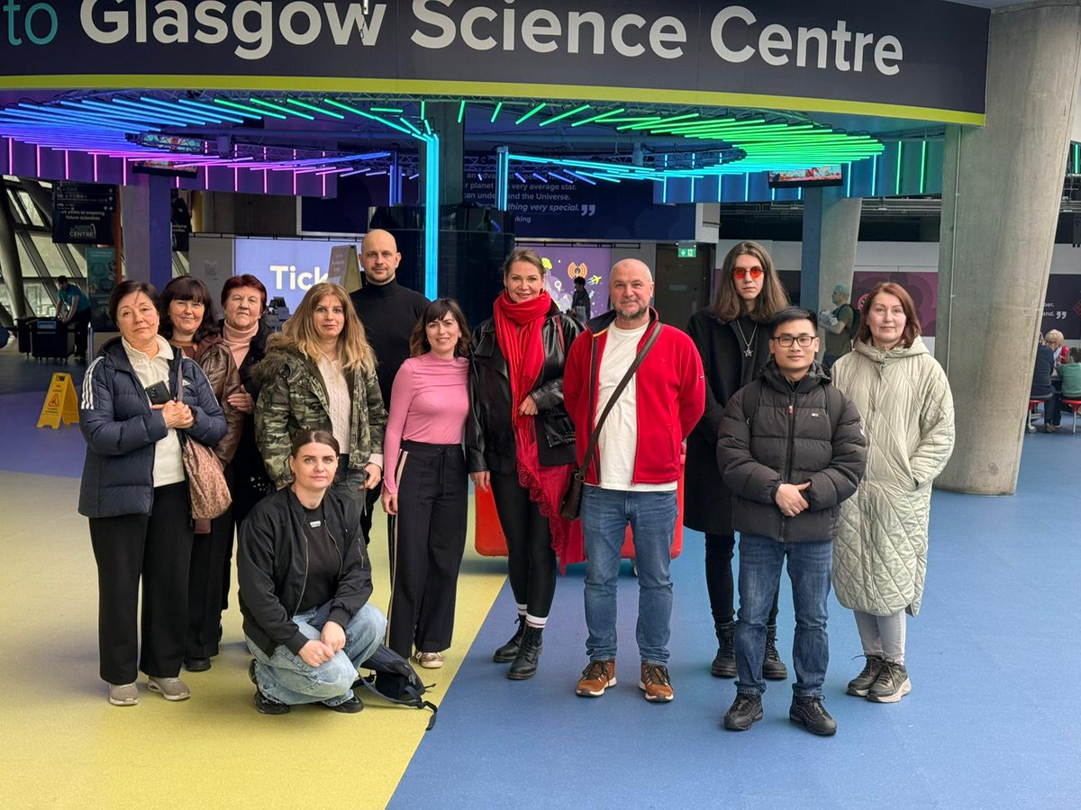 AyrshireColl's tweet image. Our Kilwinning ESOL groups rounded off term with cultural &amp;amp; educational trips 🌍

Supported by the Ayrshire College Student Association Extra Curricular Fund, National 3 &amp;amp; 4 learners visited Glasgow Science Centre, including the Planetarium &amp;amp; IMAX 🚀

#ESOL #StudentExperience