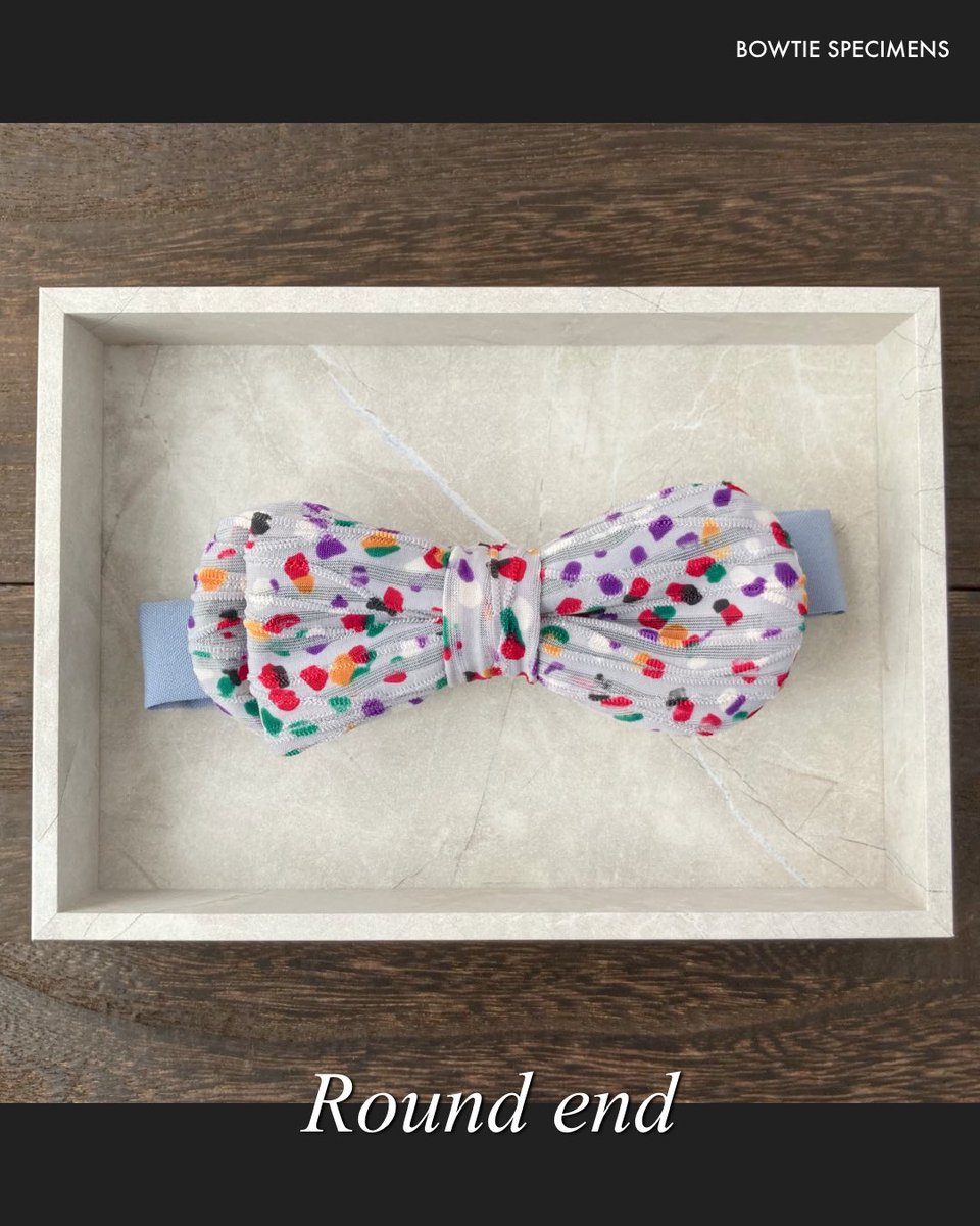bowtiespecimens's tweet image. 🦋Pre-tied bow tie
Standard round-end
⁡
🦋蝶ネクタイ (作り結びタイプ)
スタンダード ラウンドエンド

#bowtie  #historicalfashion #蝶ネクタイ