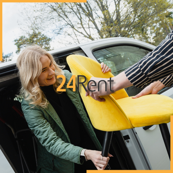 24rent's tweet photo. Tori-löytö ja kirpputoriostos tehty, mutta miten saat raskaan kirppislöydön kulkemaan kotiin noutopaikalta? 

Oletko koskaan selannut Tori.fi-sivustoa tai kierrellyt paikallisia kirpputoreja ja löytänyt jotain täydellistä – vain tajutaksesi, ettei se mahdu autoosi? Tai kenties olet autoton ja mietit, onko upea vintage-sohva pakko jättää ostamatta kuljetusvaikeuksien vuoksi?

24Rent poistaa kuljettamisen stressin, jotta sinä voit keskittyä tekemään löytöjä. Varaa meiltä tilava pakettiauto, johon mahtuvat isommatkin tavarat, tai säästä hermojasi julkisen liikenteen kanssa ja kuljeta ostokset ovelta ovelle! 

Varaa seuraava kirppisautosi: https://t.co/izn2zWhNf1 

#24rent #24rentfi #yhteiskäyttöauto #kirppis #kirpputori
