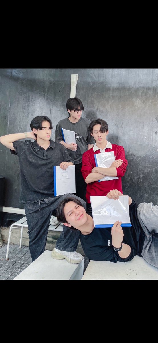 ArnantayaS40541's tweet image. You maniac เดี๋ยวจะรักซะให้บ้า 3M VIEWS ACHIEVEMENT

#3M VIEWS ACHIEVEMENT #วิลเลี่ยมเอส #williamest