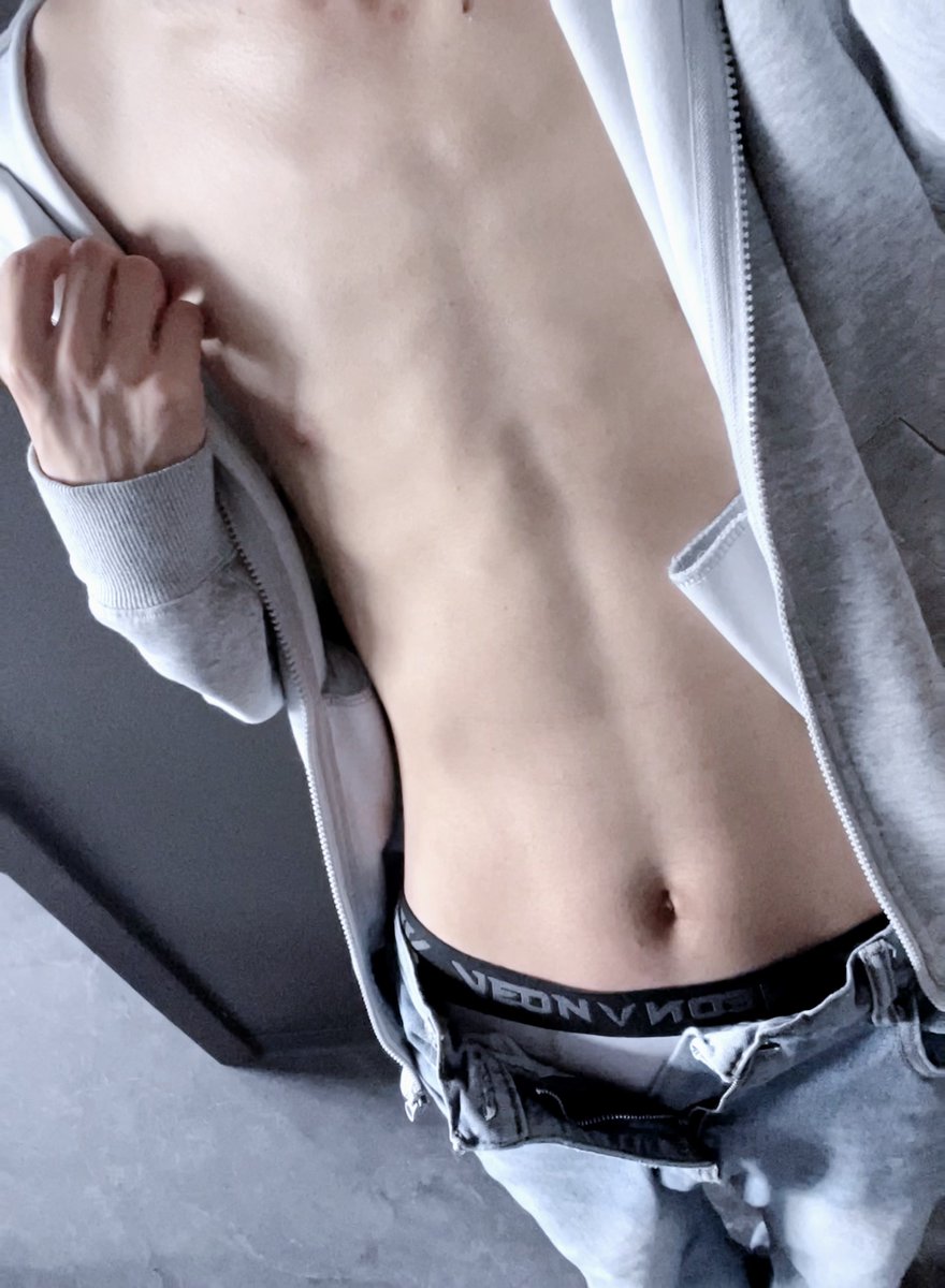 小佳（飞机有瘾版 tweet media
