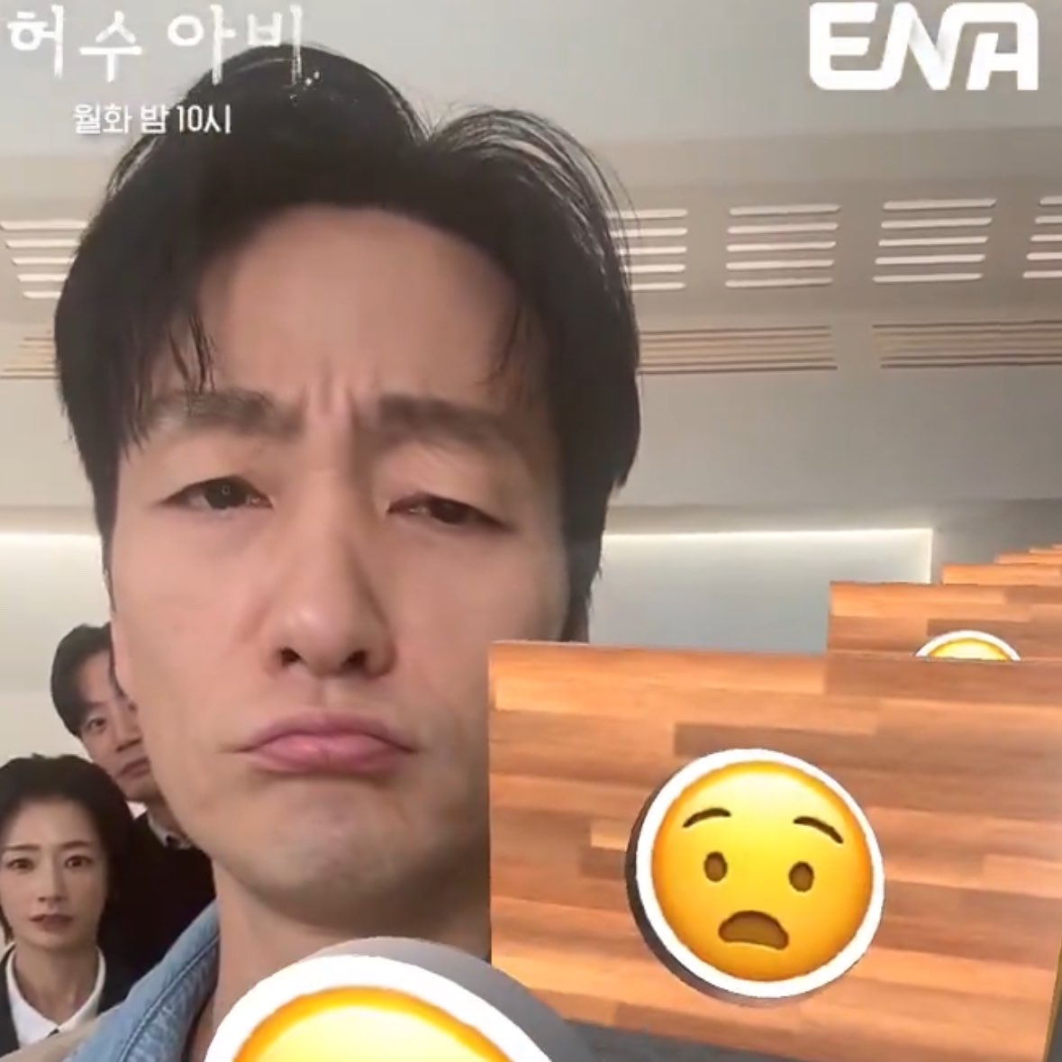 •ω• tweet media