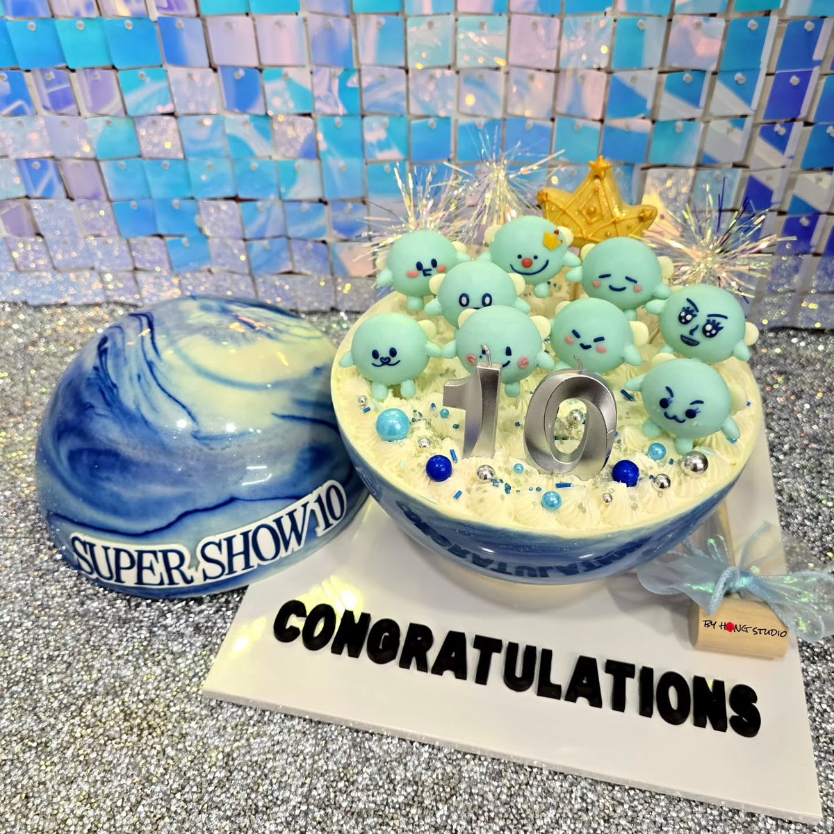 cakes from Doyoung for nct wish, exo, and super junior 🩵