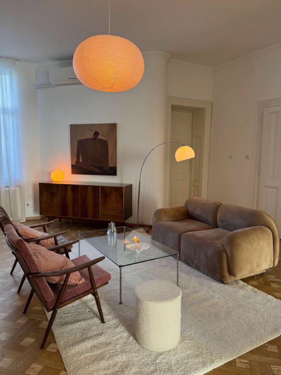 homeyzash's tweet photo. Mid-century modern inspired🤎 https://t.co/donoDG3lf7