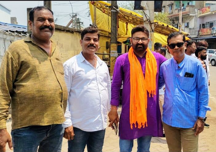 SanjayS24643066's tweet image. बिजली दरों में बढ़ोतरी, अघोषित कटौती और प्रीपेड मीटर कनेक्शन में होने वाली दलाली के खिलाफ भाजपा जमशेदपुर महानगर द्वारा जिला के अनिल सुर पथ, उलियान, कदमा जमशेदपुर स्थित #विद्युत_विभाग के G. M. कार्यालय पर धरना-प्रदर्शन किया गया। इस कार्यक्रम में शामिल हुए, झारखंड प्रदेश 
#BJP4IND