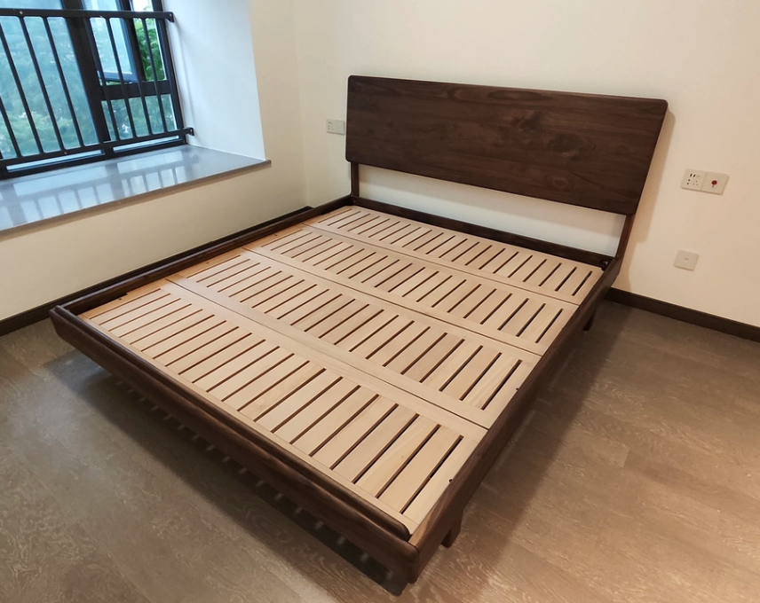 NFangmin's tweet photo. Walnut bed #bed https://t.co/SRTTCISXeB