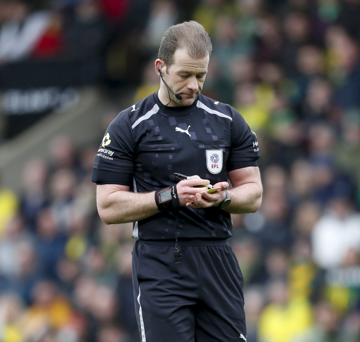 The Pink Un tweet media