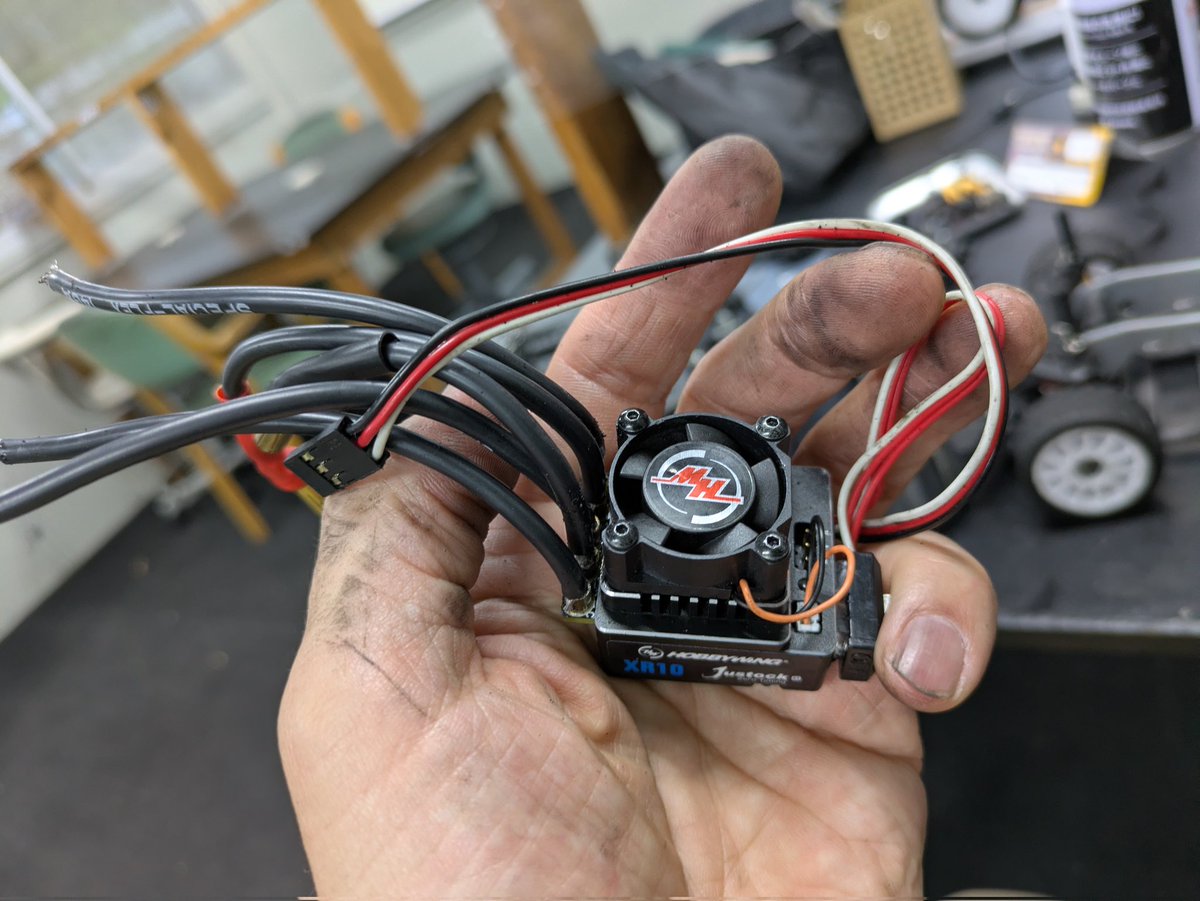 ほっしー tweet media