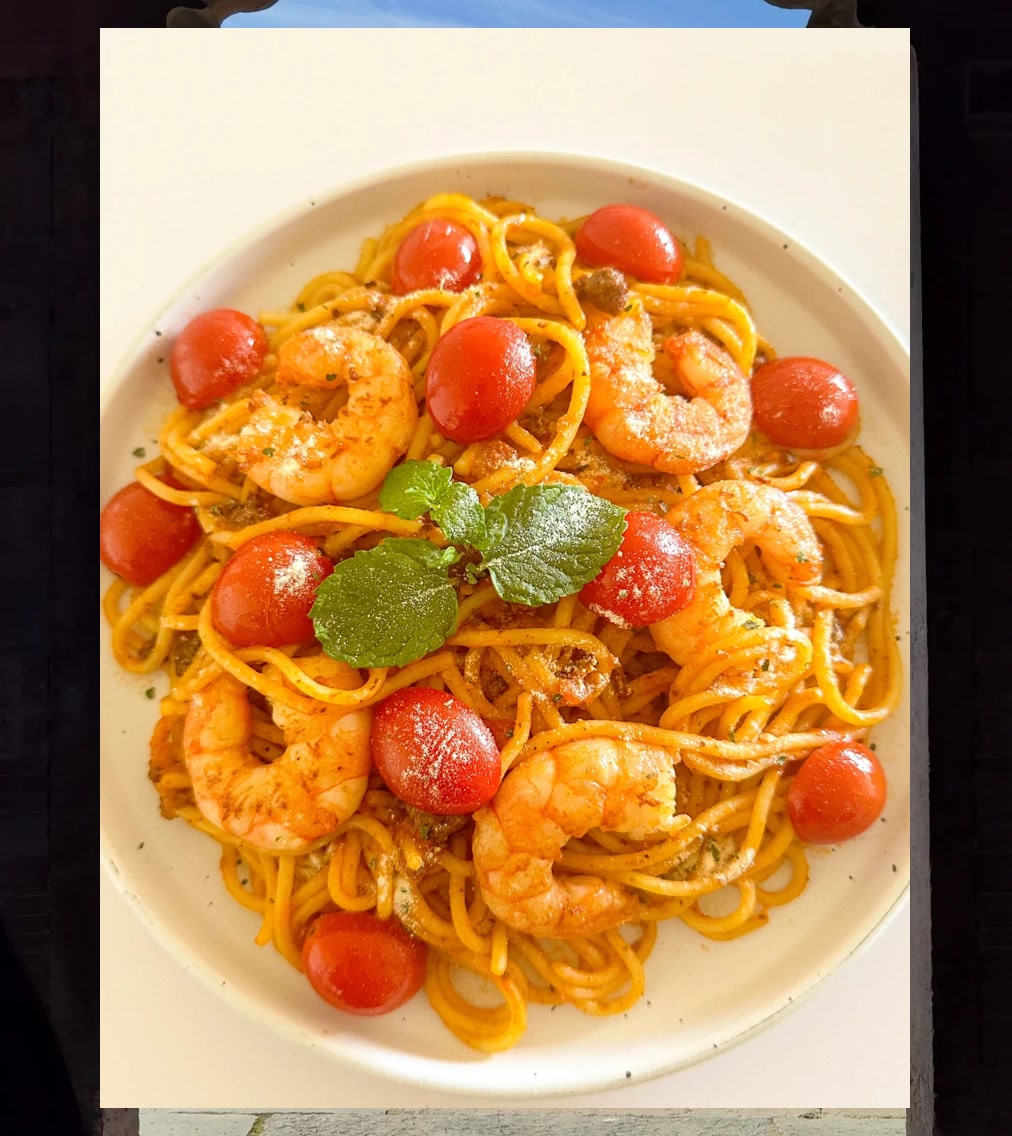 Lisa Wolfe tweet media