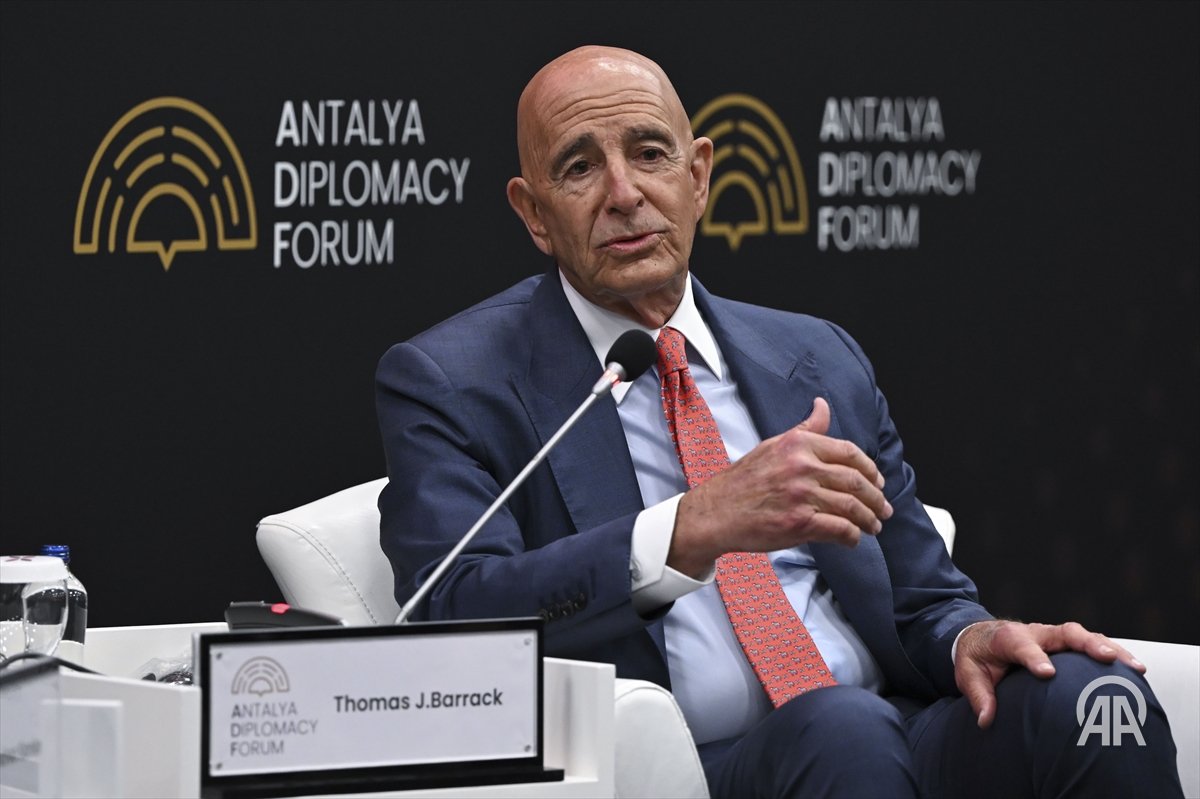 aa_balkans's tweet image. Američki ambasador u Turskoj i specijalni izaslanik za Siriju Tom Barrack u petak je opisao Siriju kao jedan od najvećih eksperimenata u novoj diplomatiji u posljednje vrijeme

🔗v.aa.com.tr/3909062

#ADF #ADF2026 #antalya