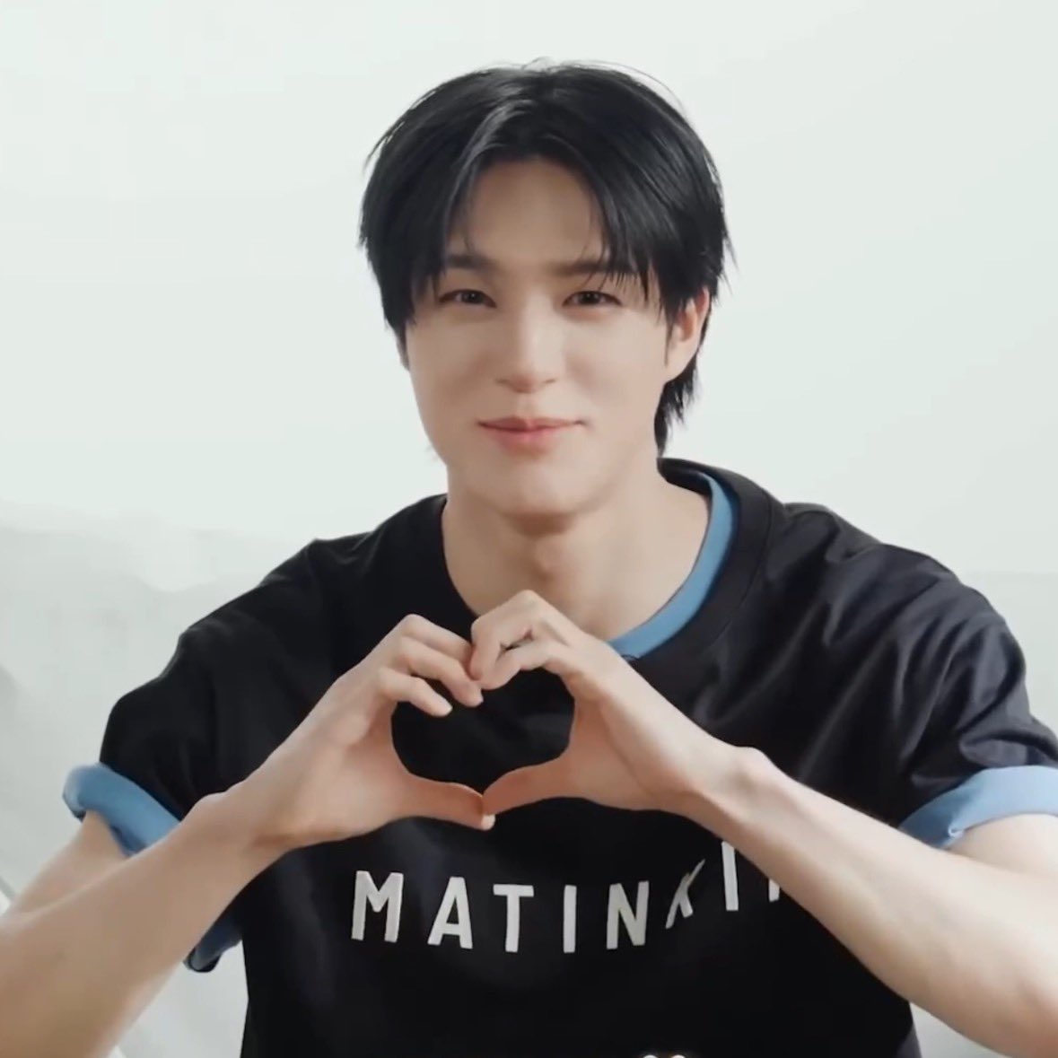 햅삐 ¨̮⋆* tweet media