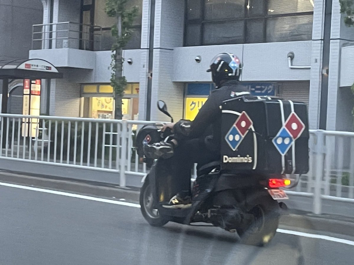 シンプル tweet media