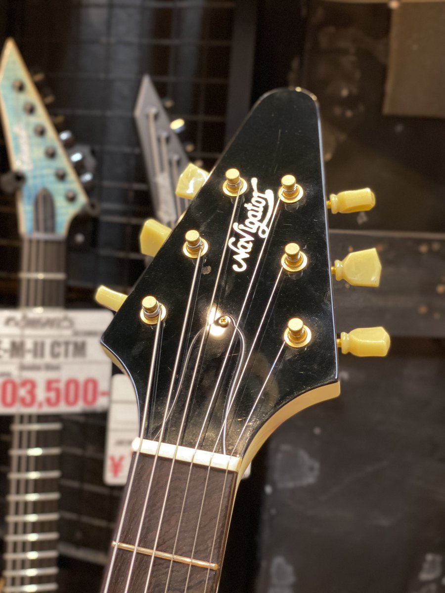 esptechhouse's tweet image. ‍[中古入荷]
Navigator Custom Order '58FV 【USED】

'58オリジナルを再現したオーダーメイド品✨️
ボディ/ネックにコリーナを採用👀
オールラッカーとなっております！

ハードケース付属
￥578,000-にて販売開始❕
#テクハスタッフたがわ
#御茶ノ水 #ESP #ギター #エレキギター